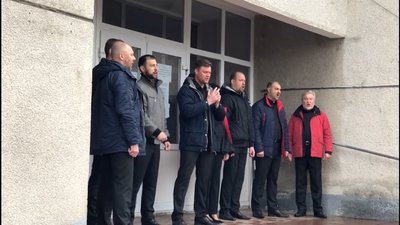 На Житомирщині жителі громади разом із митцями щодня долучаються до всеукраїнської хвилини мовчання На Житомирщині жителі громади разом із митцями щодня долучаються до всеукраїнської хвилини мовчання