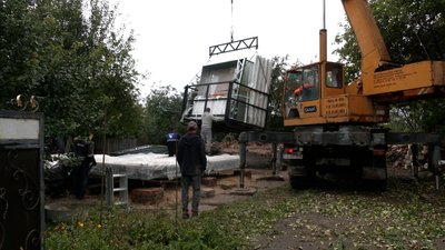 Встановлення модульного будинку Встановлення модульного будинку