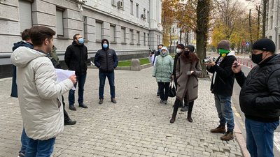 У Харкові — одиничний пікет через наїзд іноземця на пішоходів у Харкові