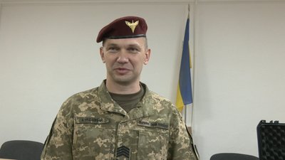Військовослужбовець Сергій Бурдейний Військовослужбовець Сергій Бурдейний