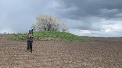 У Глинському археологи знайшли нову групу курганів: могильник виявився значно більшим