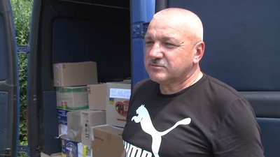 Волонтери з Луцька черговий раз їдуть на схід з допомогою для військових Волонтери з Луцька черговий раз їдуть на схід з допомогою для військових
