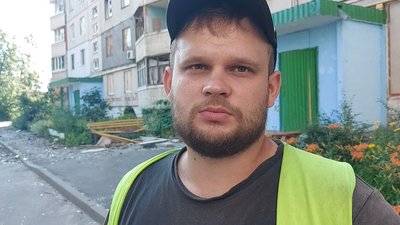 "Машини потрапляли під обстріл": як під час повномасштабної війни у Харкові вивозять сміття