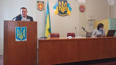 Вимагали виконати рішення суду. У Новоархангельську працівники дитсадка влаштували акцію протесту Вимагали виконати рішення суду. У Новоархангельську працівники дитсадка влаштували акцію протесту