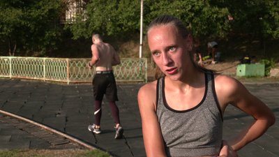У Рівному проводять заняття з легкої атлетики для людей з інвалідністю. У Рівному проводять заняття з легкої атлетики для людей з інвалідністю.