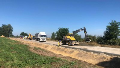 На Львівщині розпочали ремонт прикордонної дороги Яворів-Грушів