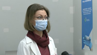 Третю, бустерну, дозу вакцини від коронавірусу у Чернігові отримала 231 людина Третю, бустерну, дозу вакцини від коронавірусу у Чернігові отримала 231 людина
