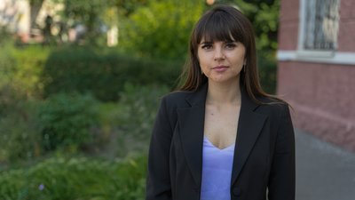 "Щоб ми за 10 років побачили міцну українську державу". Історія дніпровської волонтерки з Лисичанська