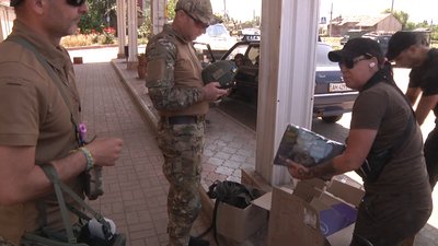 Гуманітарна допомога волонтери Харківщина українські захисники ЗСУ передова Донеччина Гуманітарна допомога волонтери Харківщина українські захисники ЗСУ передова Донеччина