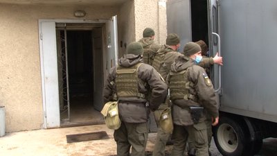 "Напад на Будинок Правосуддя": у Черкасах навчалися правоохоронці "Напад на Будинок Правосуддя": у Черкасах навчалися правоохоронці