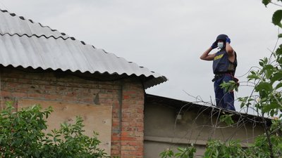 Рятувальники на сході Рятувальники на сході
