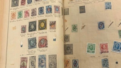На Одещині жінка намагалась вивезти до Молдови незадекларовану колекцію марок ХІХ-XX століття