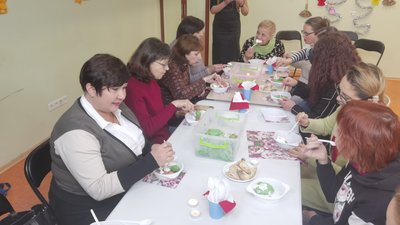 "Подарувати їм радість": у Полтаві для переселенців влаштували святкування Щедрого вечора