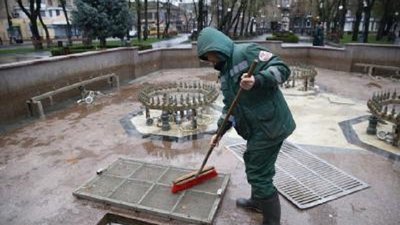 Сезон фонтанів: у яких райцентрах Полтавщини почали підготовку до відкриття Сезон фонтанів: у яких райцентрах Полтавщини почали підготовку до відкриття