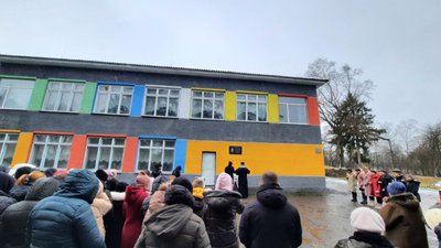 На Тернопільщині відкрили меморіальну дошку сотенному УПА На Тернопільщині відкрили меморіальну дошку сотенному УПА
