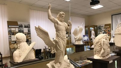 В Одеському державному університеті внутрішніх справ відкрили виставку В Одеському державному університеті внутрішніх справ відкрили виставку
