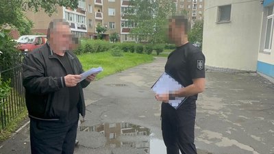 Посадовець ДБР з Луганщини нарахував собі премії під час війни у розмірі 365% окладу