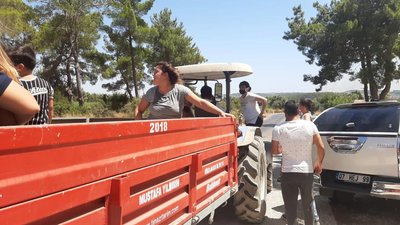 Поблизу турецької Анталії палає ліс, влада проводить евакуацію Поблизу турецької Анталії палає ліс, влада проводить евакуацію