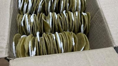 На Тернопільщині роблять розпалювачі для військових На Тернопільщині роблять розпалювачі для військових