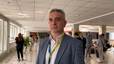 Руслан Бруханський, голова організаційного комітету з проведення виборів ректора ЗУНУ Руслан Бруханський, голова організаційного комітету з проведення виборів ректора ЗУНУ