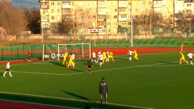 ФК "Чернігів-ШВСМ" у меншості відігрався в грі з "Полтавою"