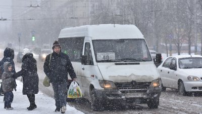 Служба автомобільних доріг у Запорізькій області перейшла на посилений режим роботи