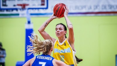 Одна з основних гравчинь України отримала серйозну травму напередодні відбору на Євробаскет-2023