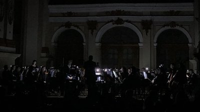 Концерти у темряві та збори для військовий: як працюють львівські заклади культури під час воєнного стану Концерти у темряві та збори для військовий: як працюють львівські заклади культури під час воєнного стану