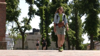 З Кракова до ПП "Медика". Українка пройшла 500 км, щоб зібрати гроші на квадрокоптер для ЗСУ