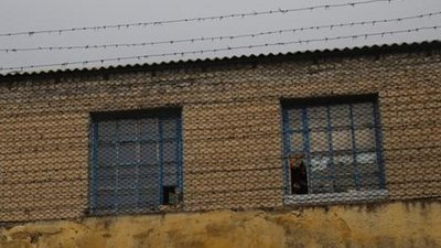 Окупаційна влада Херсонщини виплатила зарплату рублями працівникам колонії № 90