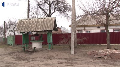 У свердловинах Сміли впав рівень води