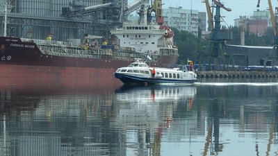 На Миколаївщині розпочався сезон морських рейсів судном на підводних крилах