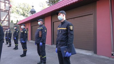 "Ти і ніхто, крім тебе". Історія львівського рятувальника "Ти і ніхто, крім тебе". Історія львівського рятувальника