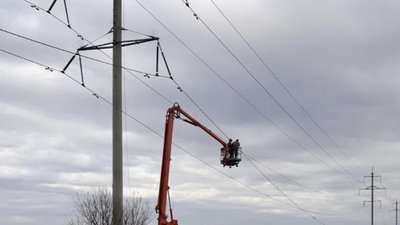 Повалені опори й обірвані лінії: через негоду на Волині – аварії на електромережах