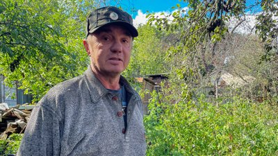 Як після окупації живе Руська Лозова на Харківщині, яку звільнили у травні Як після окупації живе Руська Лозова на Харківщині, яку звільнили у травні