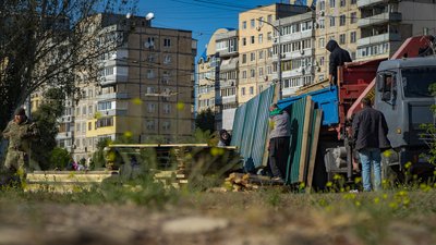 Будівництво може пошкодити фундамент житлового будинку. У Дніпрі мешканці проти зведення багатоповерхівки Будівництво може пошкодити фундамент житлового будинку. У Дніпрі мешканці проти зведення багатоповерхівки