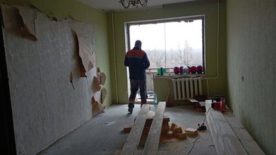 Що відбувається на місці раетного удару в Кривому Розі Що відбувається на місці раетного удару в Кривому Розі