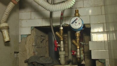 "Щоб не платили більше, ніж використали": у Вінниці діє програма встановлення лічильників на воду. Як нею скористатися