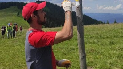 У Карпатах відновлюють маркування туристичних маршрутів У Карпатах відновлюють маркування туристичних маршрутів