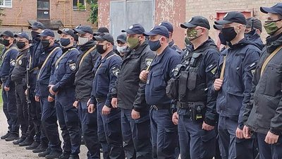 Поліцейські з Кіровоградщини вирушили для несення служби на Схід країни, де змінять своїх колег