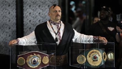 Промоутер Ф'юрі найближчим часом обговорить із Усиком потенційний об'єднавчий бій: що відомо