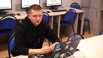 У Житомирській політехніці студентів навчають відбивати хакерські атаки У Житомирській політехніці студентів навчають відбивати хакерські атаки