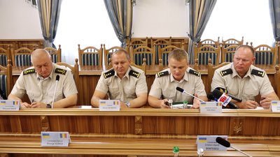 Прикарпатські Нацгвардійці і жандарми з Румунії розповіли про підсумки півторарічної співпраці Прикарпатські Нацгвардійці і жандарми з Румунії розповіли про підсумки півторарічної співпраці