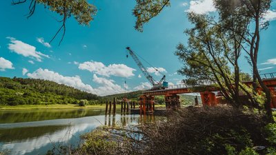 Будівництво тимчасового технологічного мосту через Дністер на кордоні України та Молдови