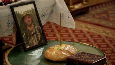 "Це було моє сонечко": у Чернігові попрощалися з українським захисником
