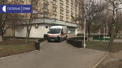 "Змушені були відмовляти у госпіталізації". Чи будуть додаткові ліжка в Сумах для людей з COVID "Змушені були відмовляти у госпіталізації". Чи будуть додаткові ліжка в Сумах для людей з COVID