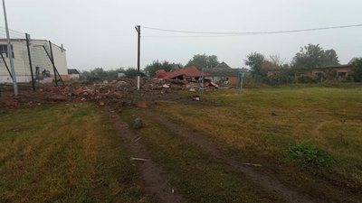 РФ 16 вересня завдала ракетних ударів по Золочеву на Харківщині: пошкоджений ліцей РФ 16 вересня завдала ракетних ударів по Золочеву на Харківщині: пошкоджений ліцей