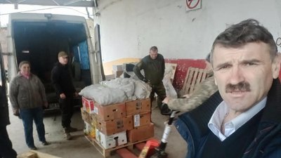 Тернопільські волонтери відправили допомогу військовим на схід України Тернопільські волонтери відправили допомогу військовим на схід України