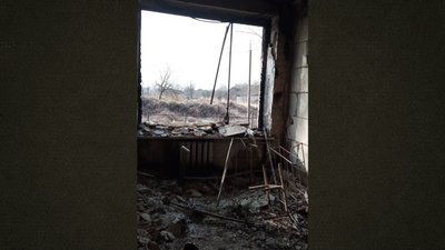 Так виглядав один з класів ліцею у березні 2022 року Так виглядав один з класів ліцею у березні 2022 року