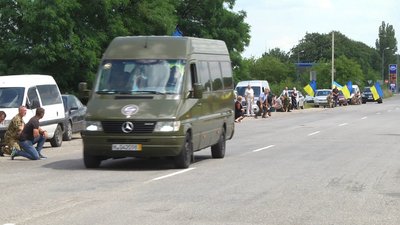 26-річний Василь Кравченко - тринадцятий боєць з Ізяслава, який загинув у російсько-українській війні. Фото: Суспільне. 26-річний Василь Кравченко - тринадцятий боєць з Ізяслава, який загинув у російсько-українській війні. Фото: Суспільне.